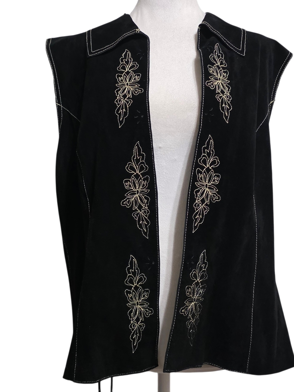 Coldwater Creek Black Suede Leather Embroidered Western Boho Vest L